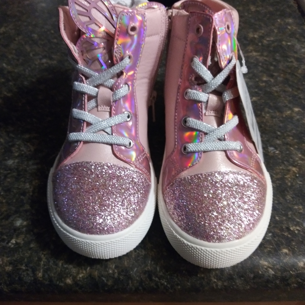 Girls shoes NWT
